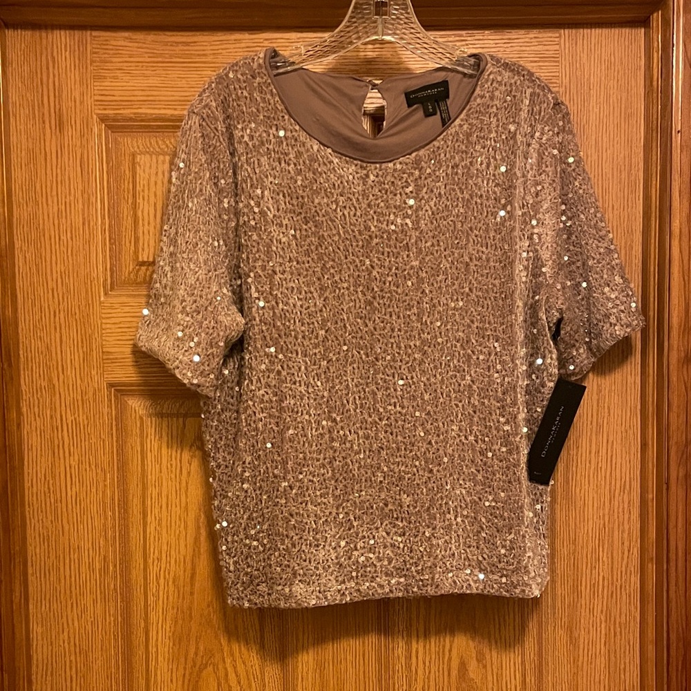 Women’s Donna Karan Sequin Embellished Blouse in Gold/Mauve, Large